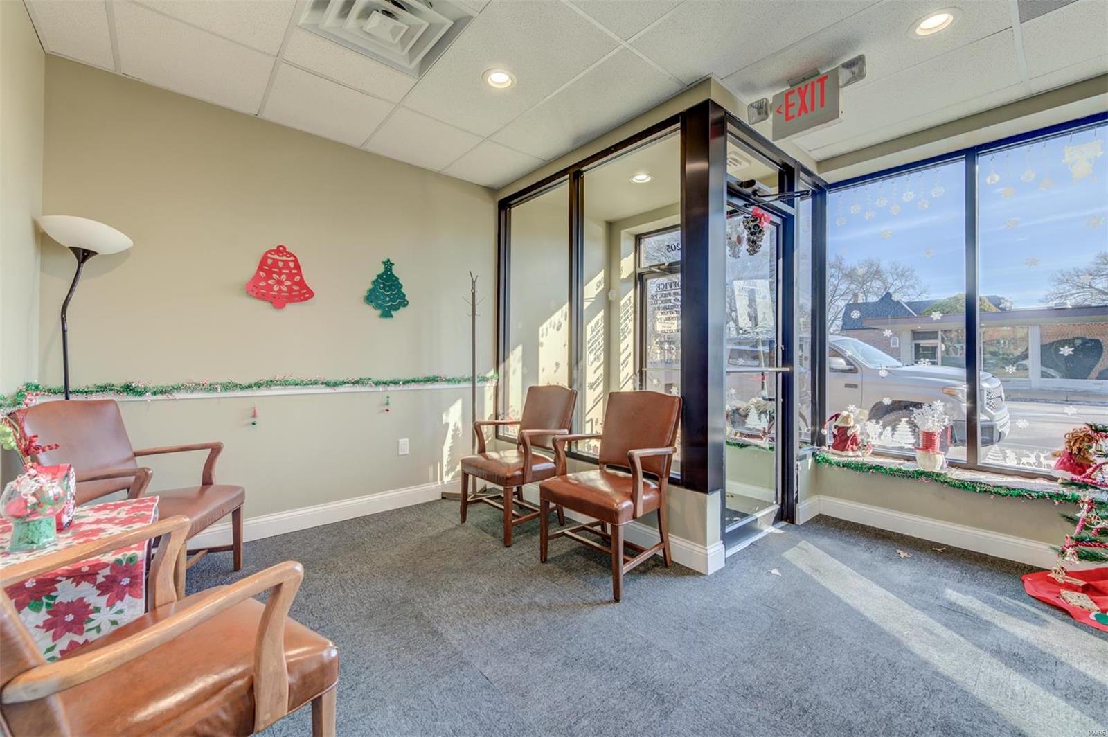 5201 Hampton St Louis, MO 63109 MLS 22079142