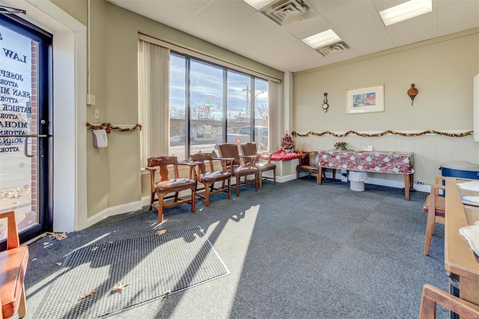 5201 Hampton St Louis, MO 63109 MLS 22079142