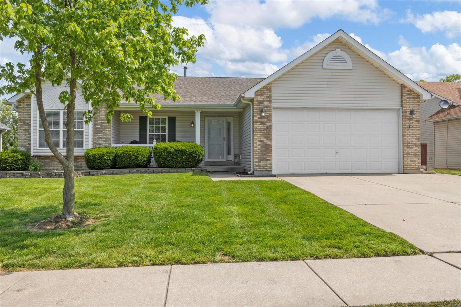 515 Great Oaks Meadow Wentzville, MO 63385 MLS 23029554