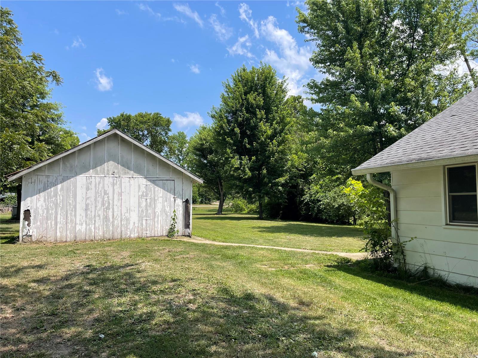 809 W Washington St James, MO 65559 MLS 23037262