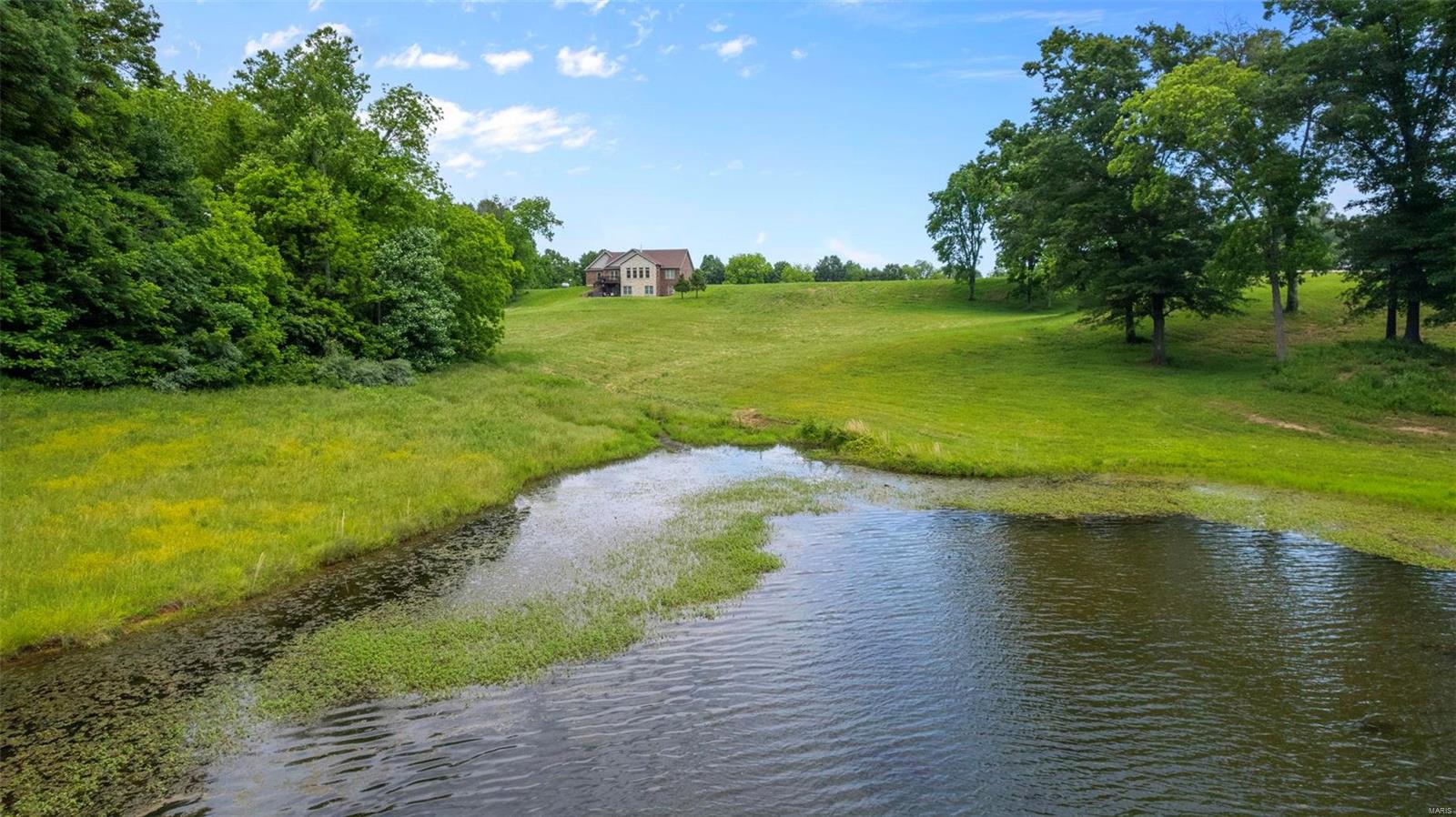 32 Spring Valley Rdg Cape Girardeau, MO 63701 MLS 24032551