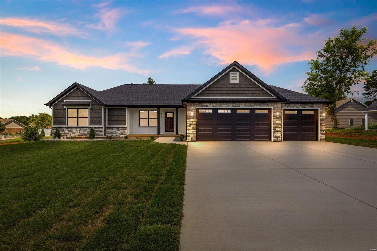 307 Wellington Farmington, MO 63640 MLS 24041090