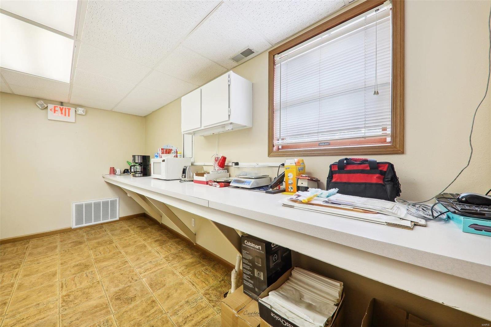 Photo 15 - Commercial Sale for sale – 222 E Ryder Street  Litchfield, IL