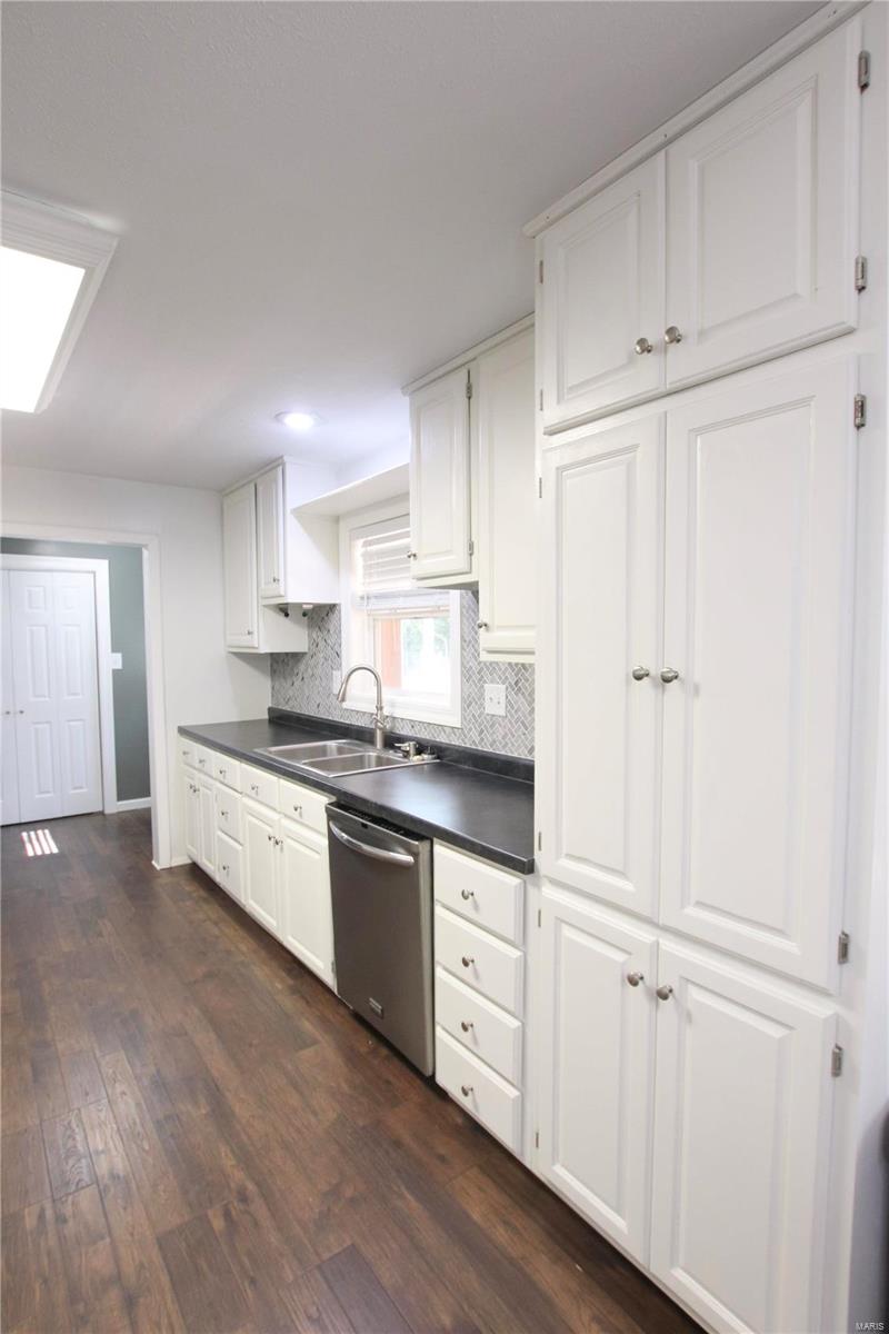 634 Emerald Vista Bourbon, MO 65441 MLS 24064629