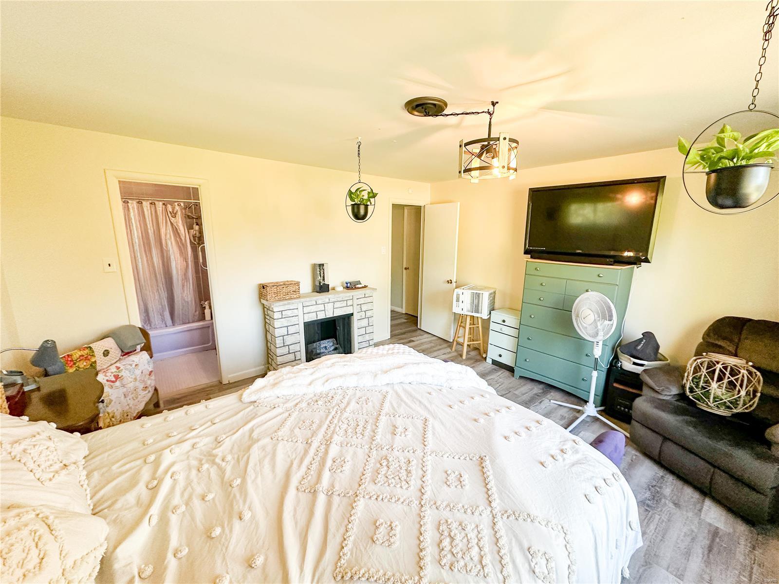 1503 Roberts Salem, MO 65560 MLS 24065301