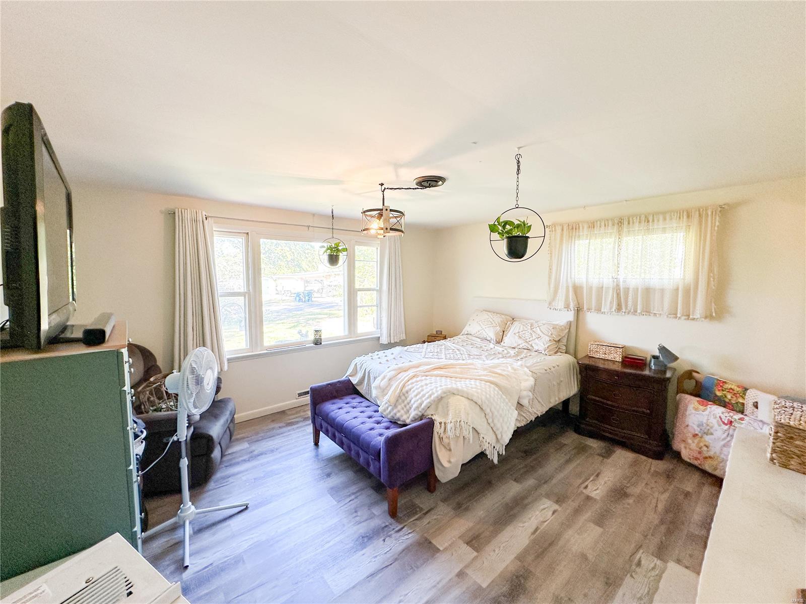 1503 Roberts Salem, MO 65560 MLS 24065301