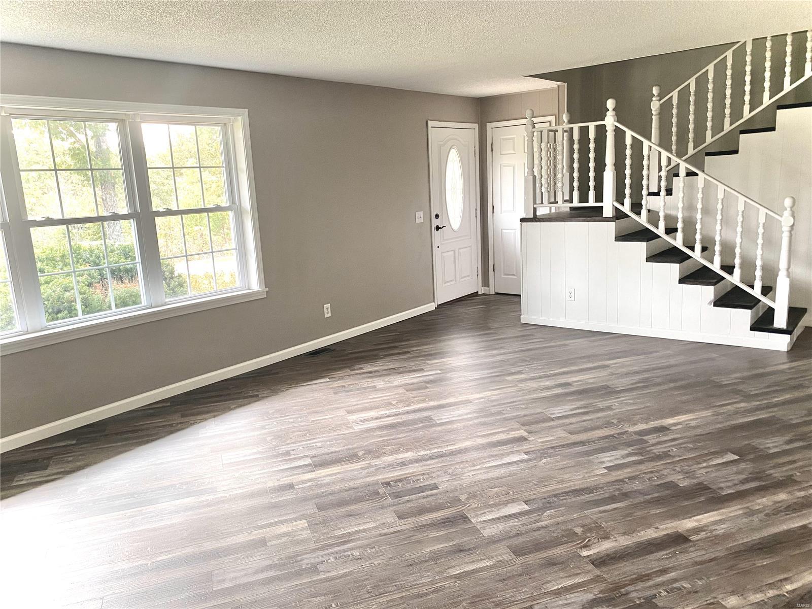 121 County Road 400B Ellington, MO 63638 MLS 24065815