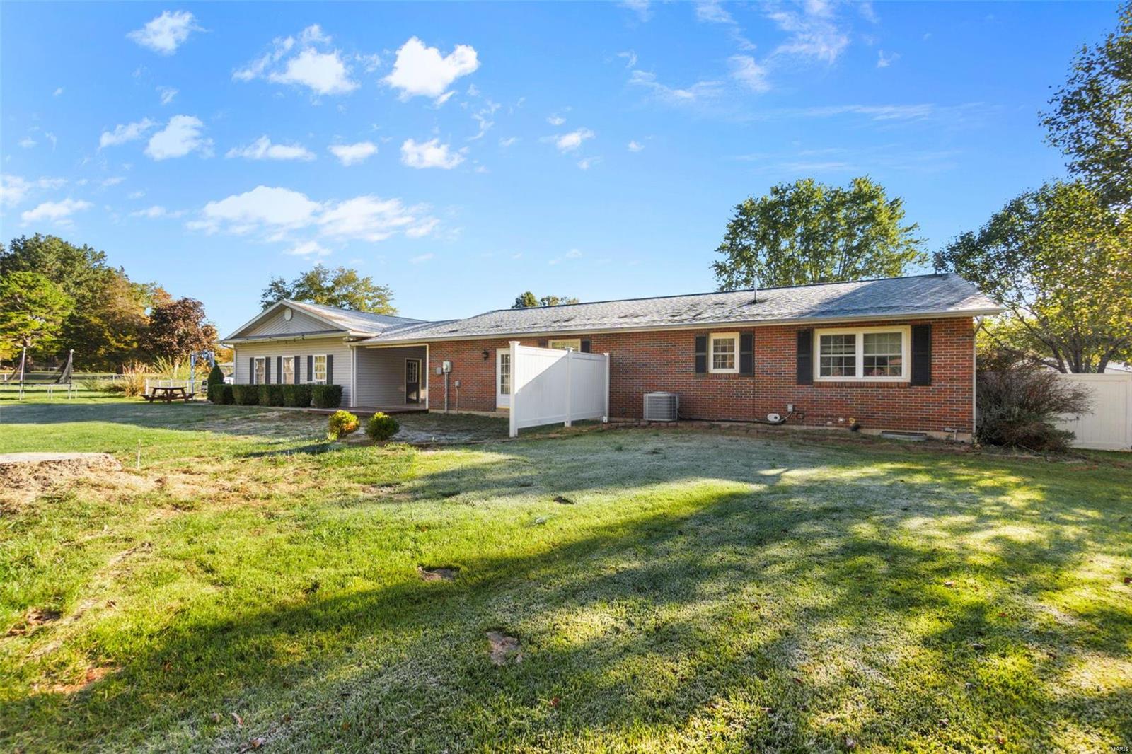 127 County Road 39E Ironton, MO 63650 MLS 24066742