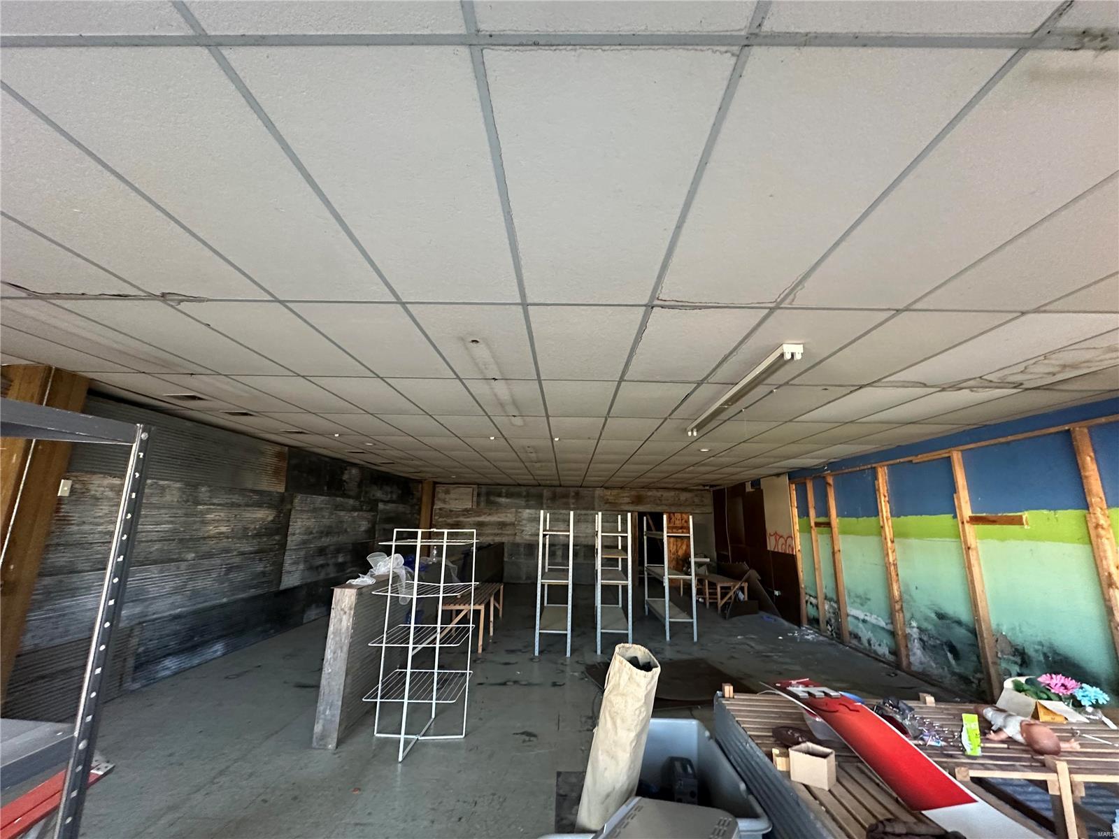 Photo 2 - Commercial Sale for sale – 109 S Public   Center, MO