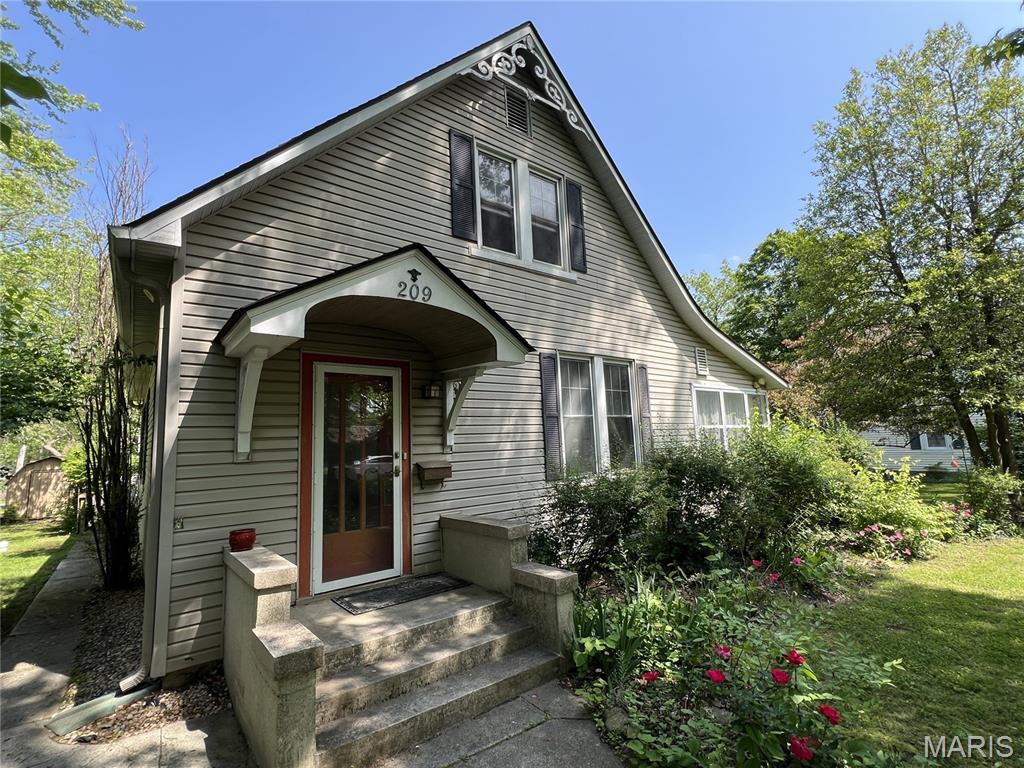 Photo 2 - Residential for sale – 209 E Eldon Street  St James, MO