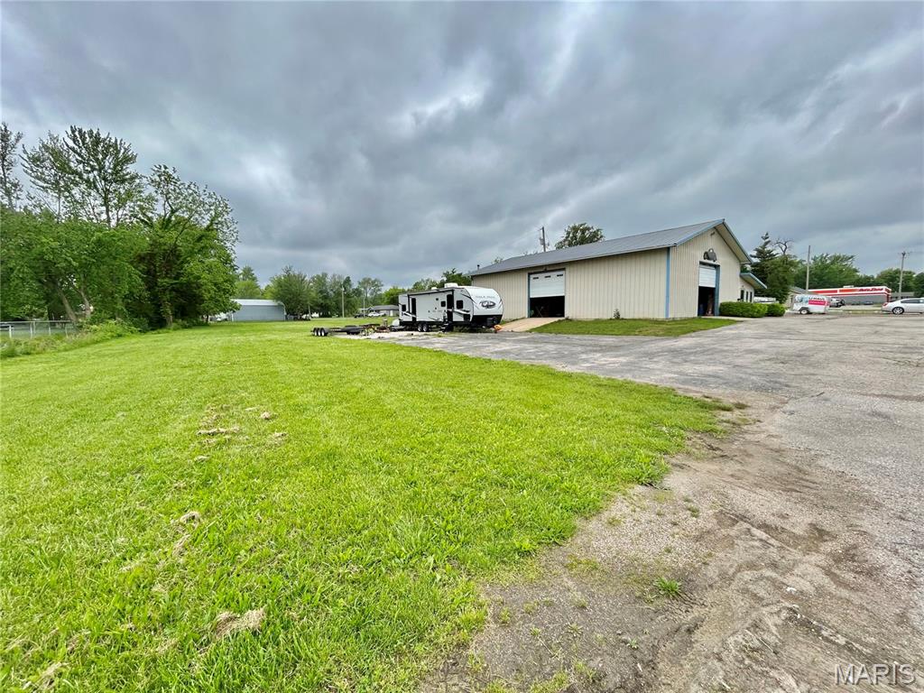 Photo 7 - Commercial Sale for sale – 305 W Scenic Rivers Boulevard  Salem, MO