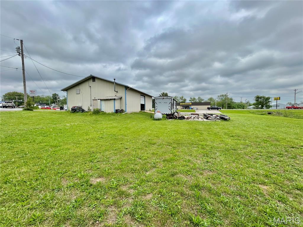 Photo 8 - Commercial Sale for sale – 305 W Scenic Rivers Boulevard  Salem, MO