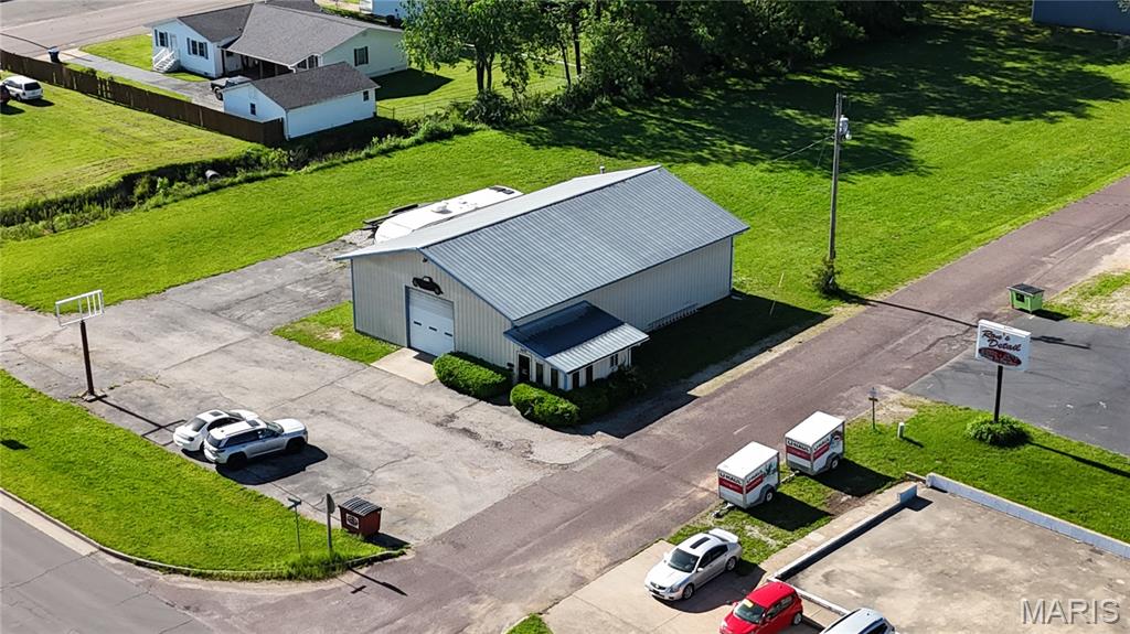 Photo 3 - Commercial Sale for sale – 305 W Scenic Rivers Boulevard  Salem, MO