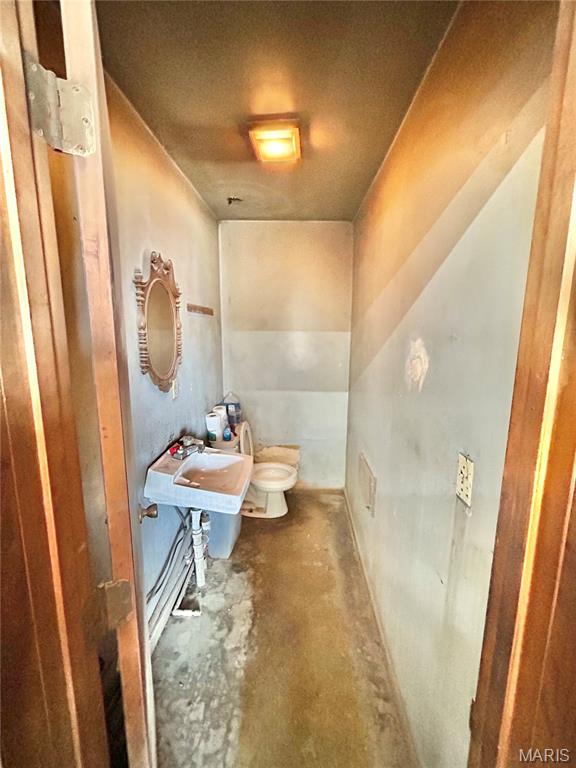Photo 17 - Commercial Sale for sale – 305 W Scenic Rivers Boulevard  Salem, MO