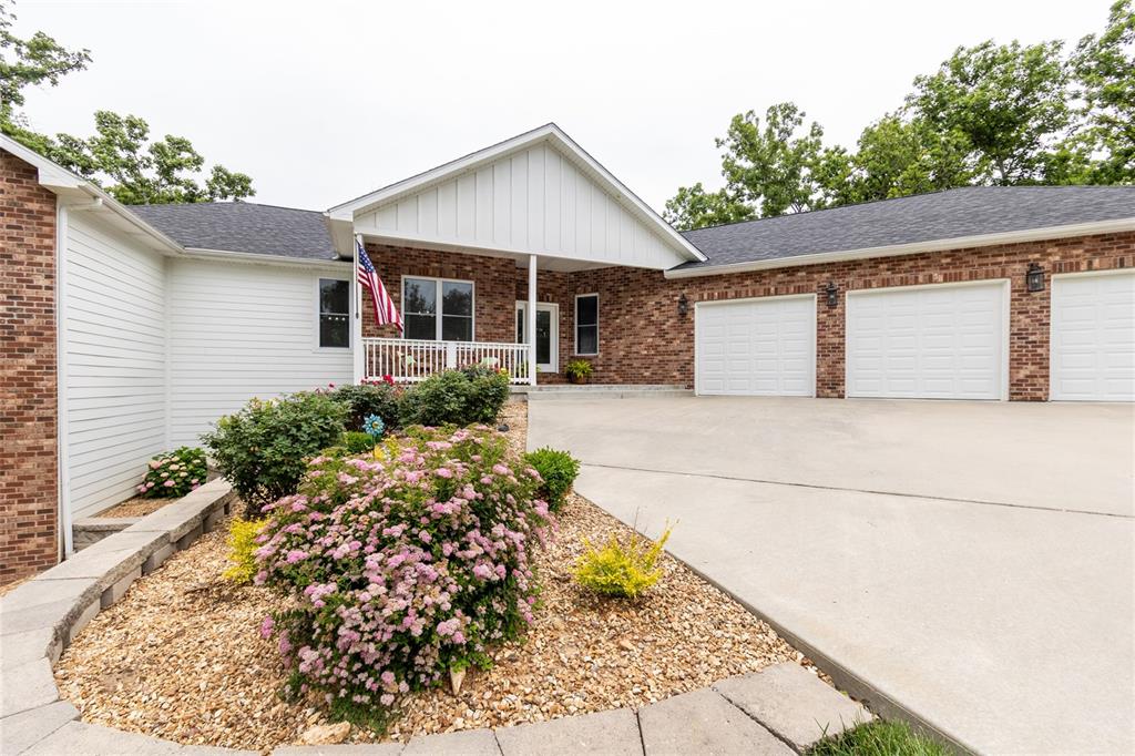 Photo 7 - Residential for sale – 11475  Slate Circle  Rolla, MO