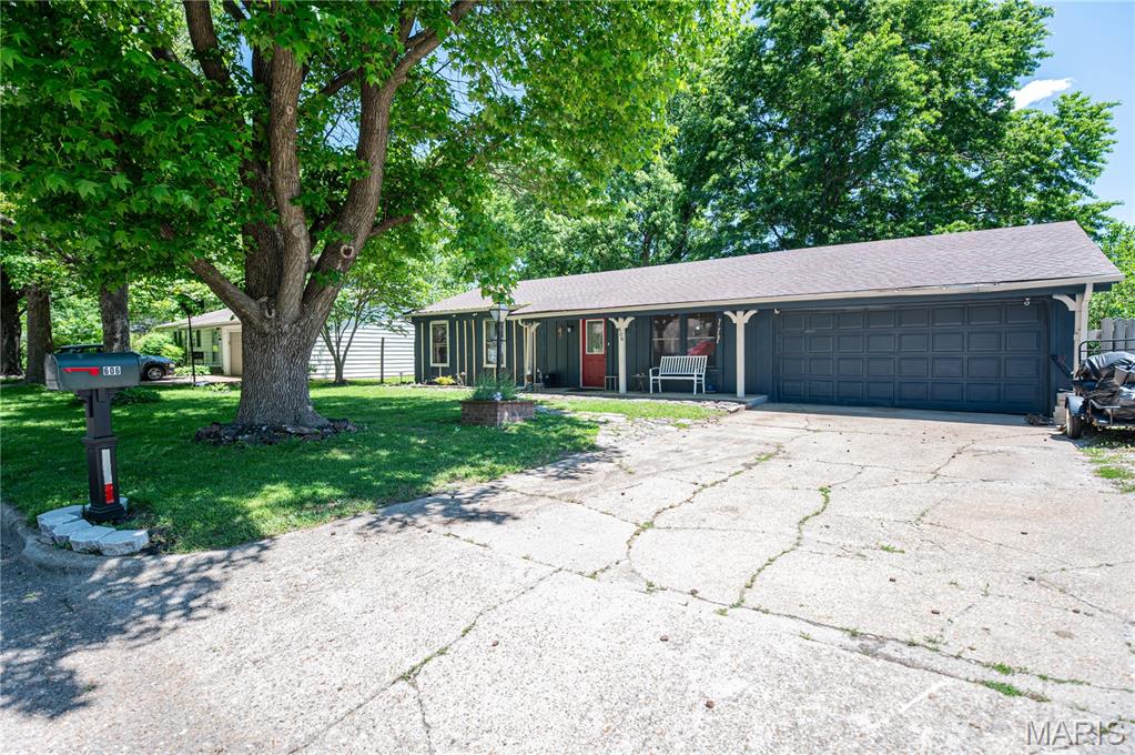 Photo 2 - Residential for sale – 606 N Charles Avenue  St James, MO