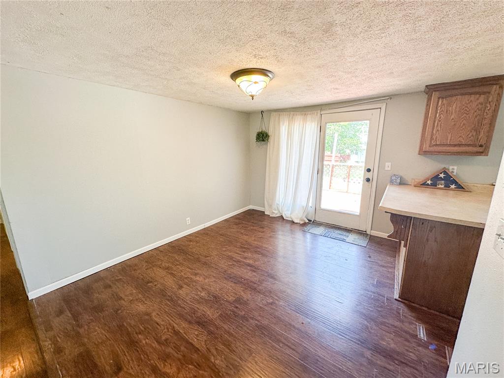 Photo 6 - Residential for sale – 1110 W 3rd Street  Salem, MO