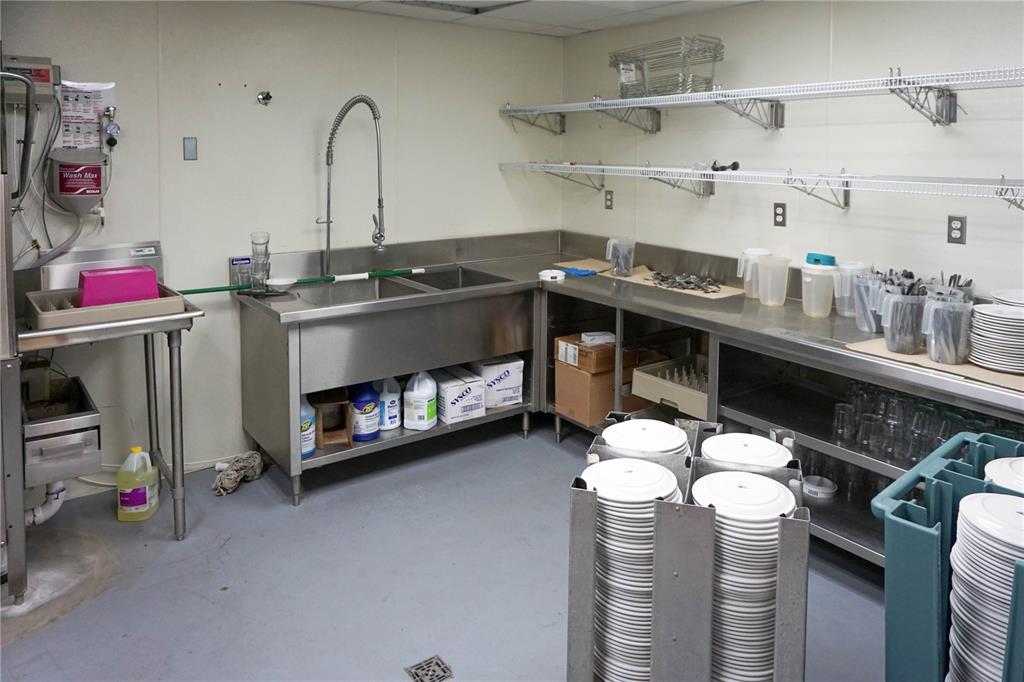 Photo 21 - Commercial Sale for sale – 1701  Martin Springs Drive  Rolla, MO