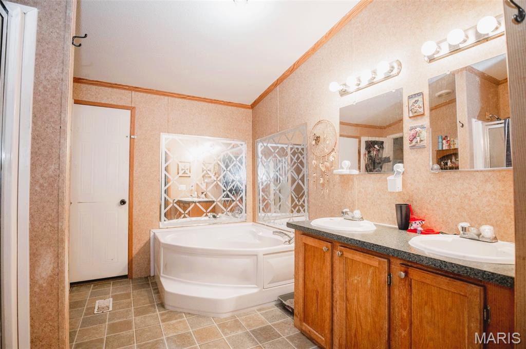 Photo 12 - Residential for sale – 336  County Road 4243   Salem, MO