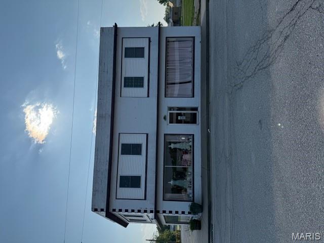 Photo 3 - Commercial Sale for sale – 316 S Alvarado Avenue  Belle, MO