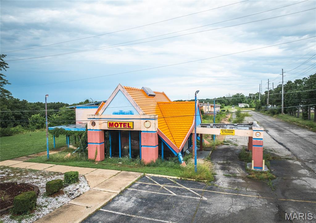 Photo 10 - Commercial Sale for sale – 127 & 129  H-J Drive  Rolla, MO