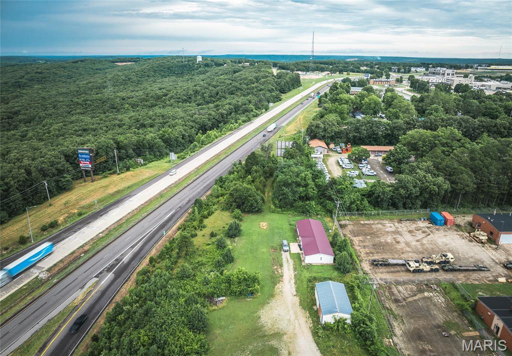 Photo 7 - Commercial Sale for sale – 127 & 129  H-J Drive  Rolla, MO