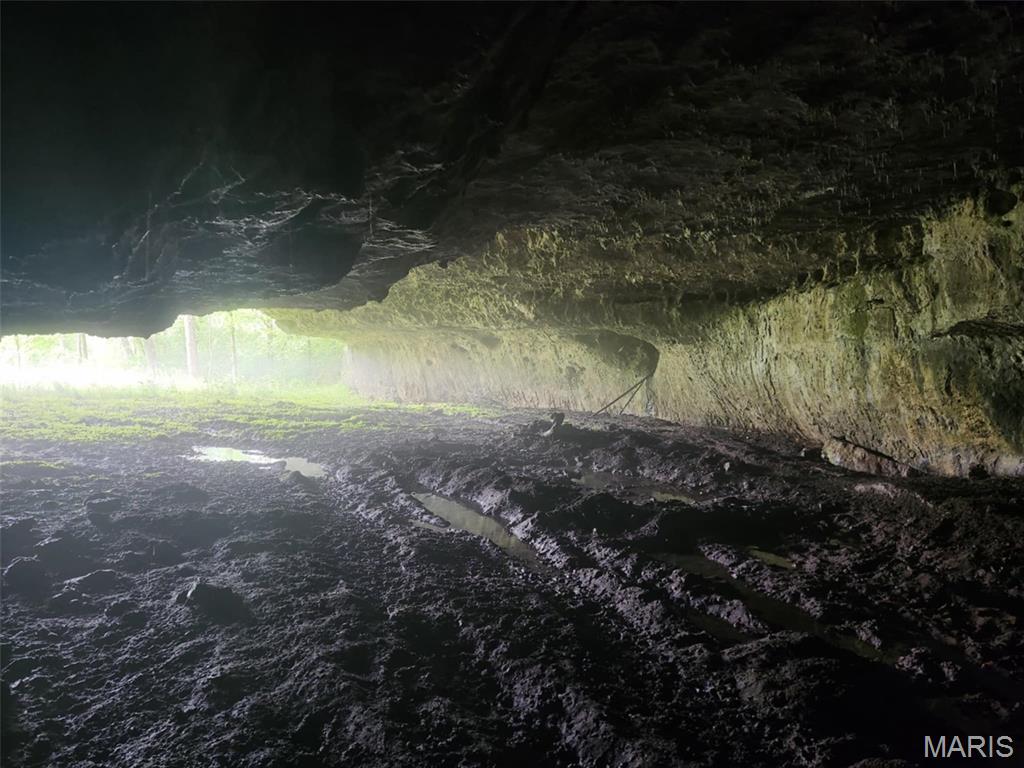 Land for sale – TBD  M- Pool Holler Cave   Rolla, MO