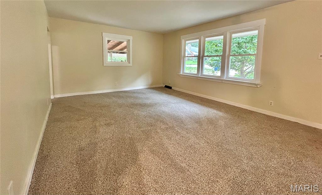 Photo 6 - Residential for sale – 9  Great Oaks Drive  Salem, MO