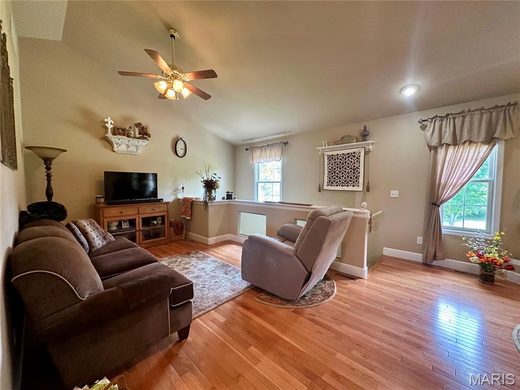 Photo 9 - Residential for sale – 12760  Ridge Road  Rolla, MO