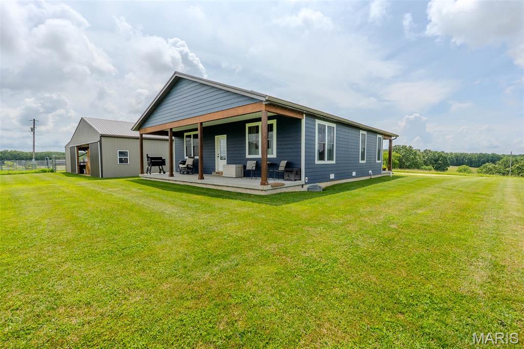 Photo 2 - Farm for sale – 20372  County Road 6380   Newburg, MO