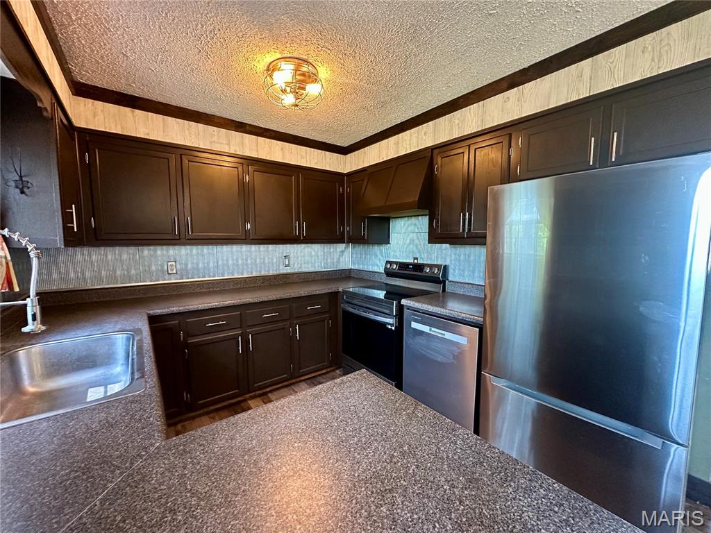 Photo 9 - Residential for sale – 14300  County Road 2110   Rolla, MO