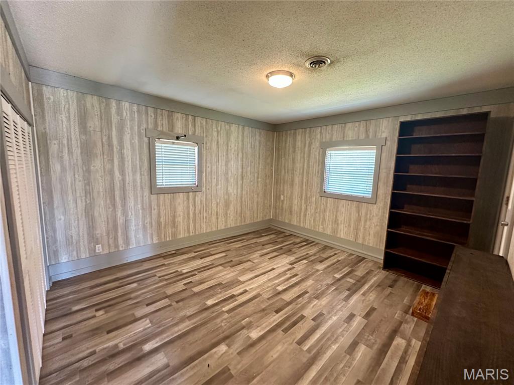 Photo 11 - Residential for sale – 14300  County Road 2110   Rolla, MO