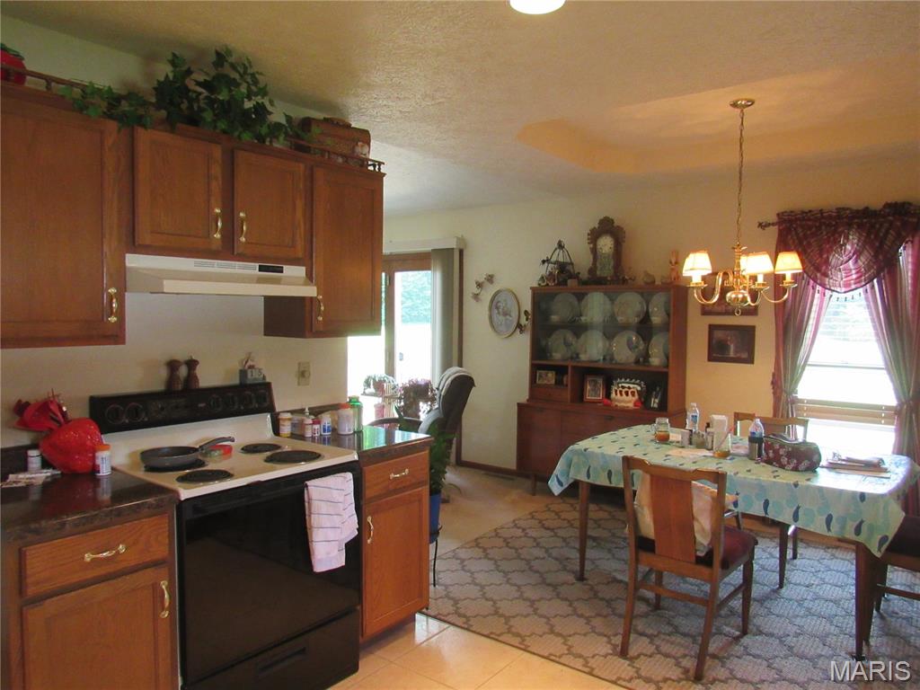 Photo 5 - Residential for sale – 1711  Soest Road  Rolla, MO