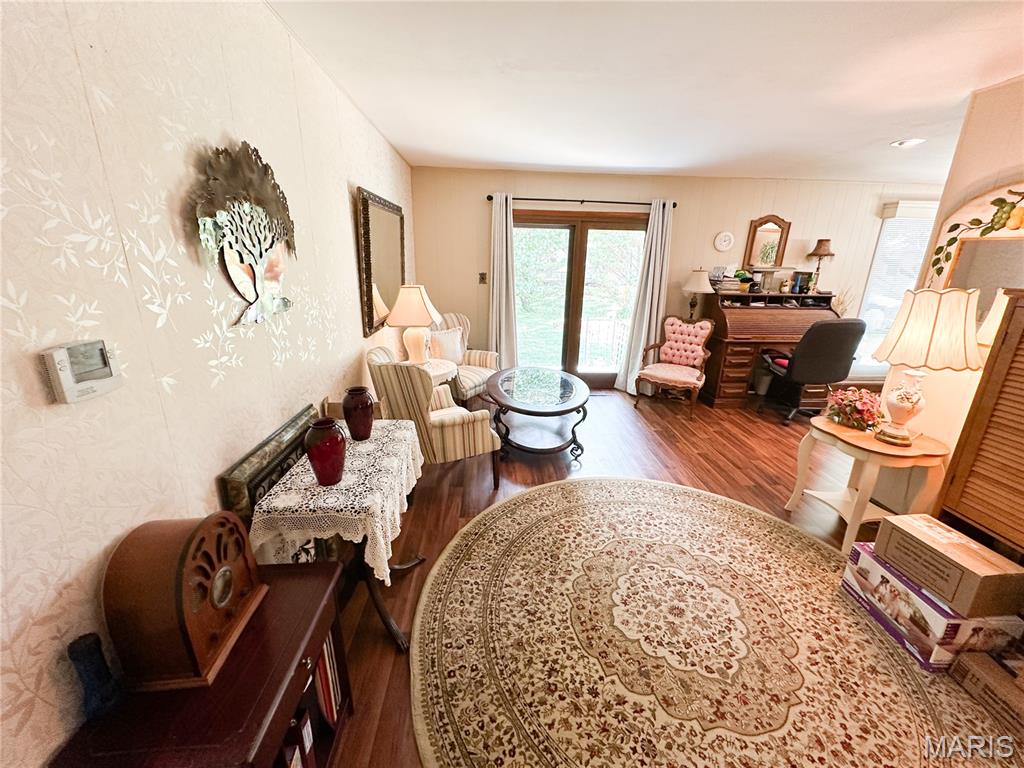 Photo 13 - Residential for sale – 1403 S Henderson Street  Salem, MO