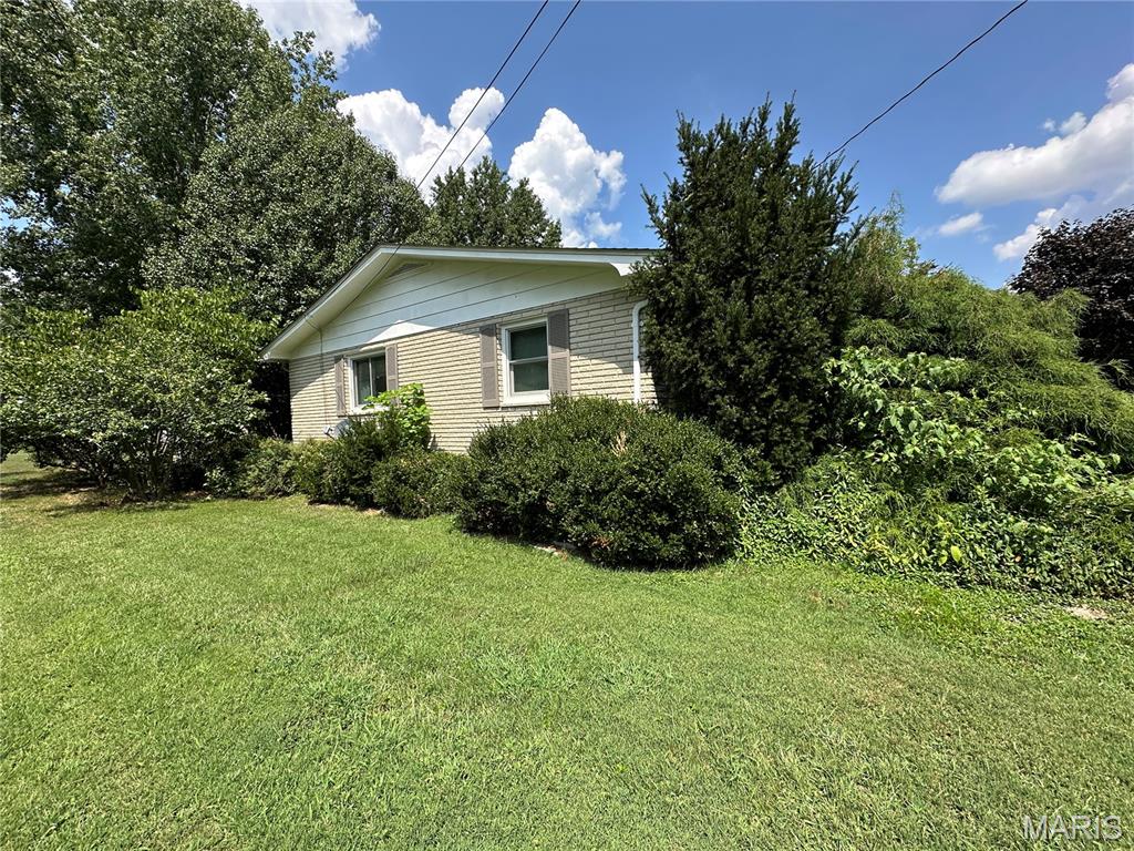 Photo 7 - Residential for sale – 1403 S Henderson Street  Salem, MO