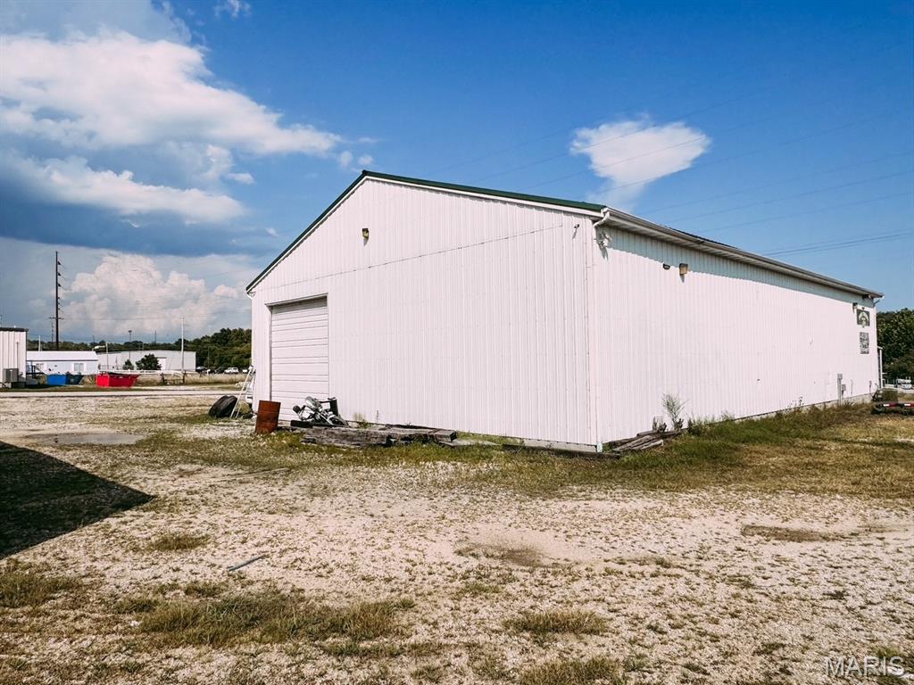 Photo 2 - Commercial Sale for sale – 11227  Twitty Drive  Rolla, MO
