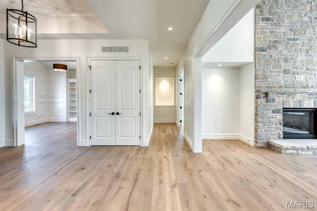 Photo 9 - Residential for sale – TBB  Ballas Ridge- Nottingham II   Des Peres, MO