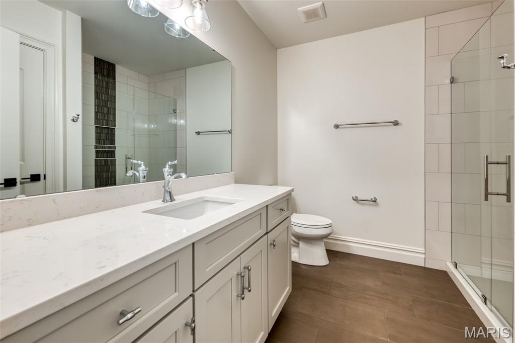 Photo 26 - Residential for sale – TBB  Ballas Ridge- Nottingham II   Des Peres, MO