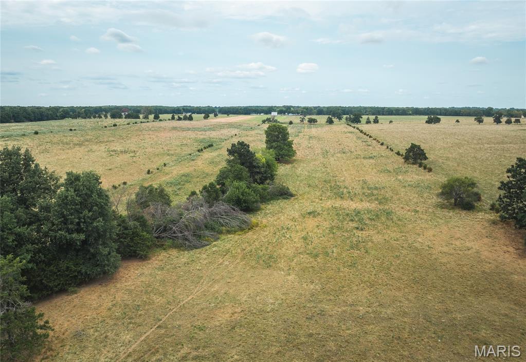 Photo 8 - Farm for sale – 20722  Hwy 42   Belle, MO