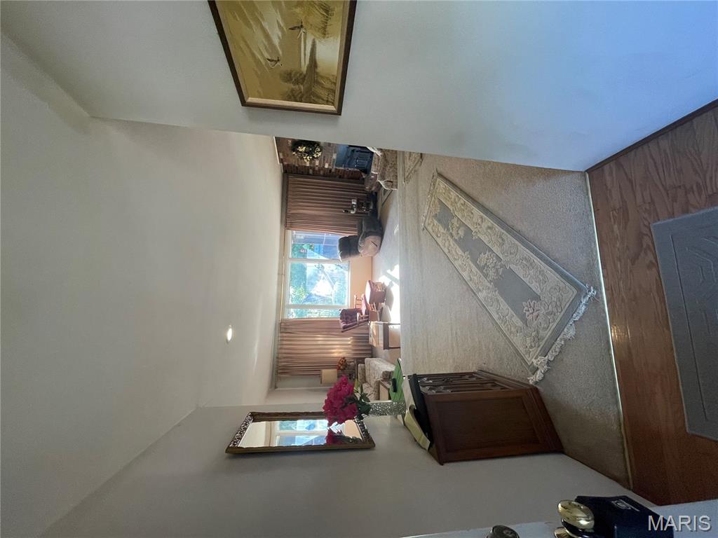 Photo 2 - Residential for sale – 800 S Henderson Street  Salem, MO