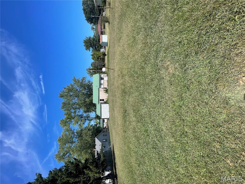 Photo 5 - Residential for sale – 813 E Jack Street  Salem, MO