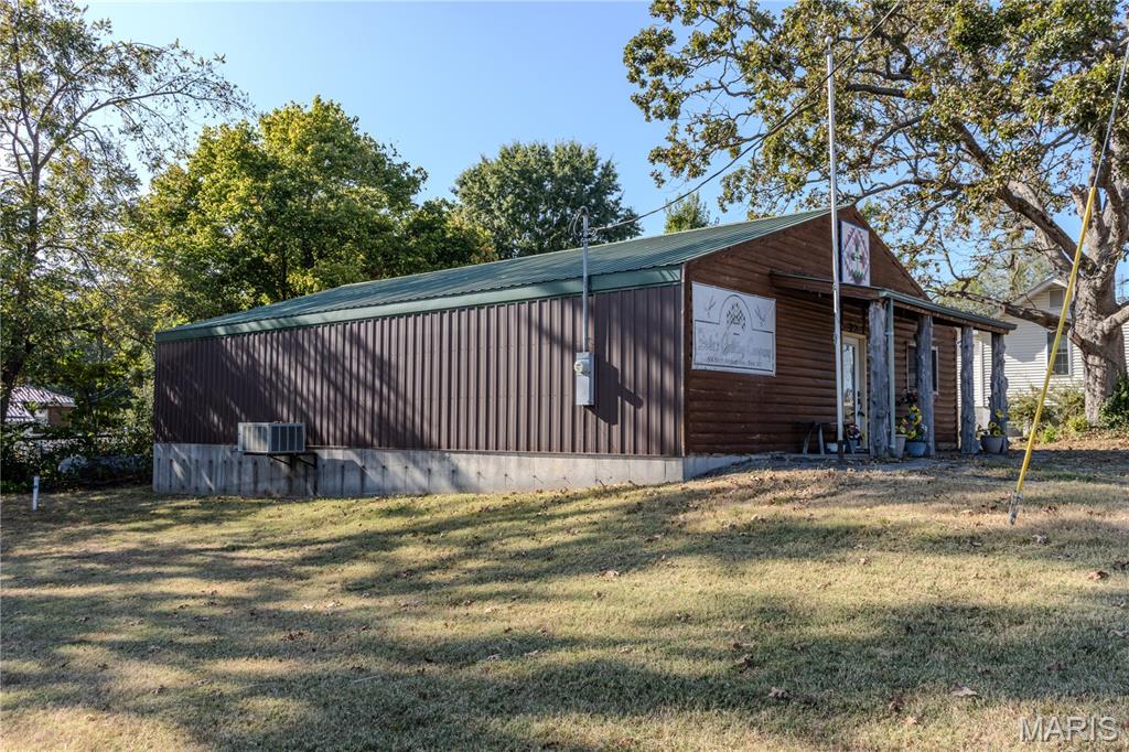 Photo 3 - Commercial Sale for sale – 504  Alvarado Avenue  Belle, MO