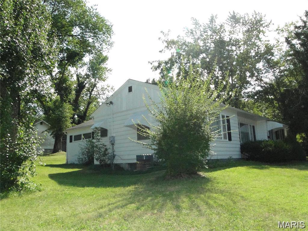 Photo 6 - Residential for sale – 503 E 10th Street  Salem, MO