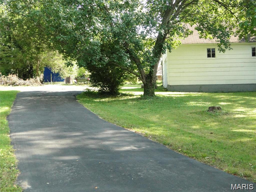 Photo 10 - Residential for sale – 503 E 10th Street  Salem, MO