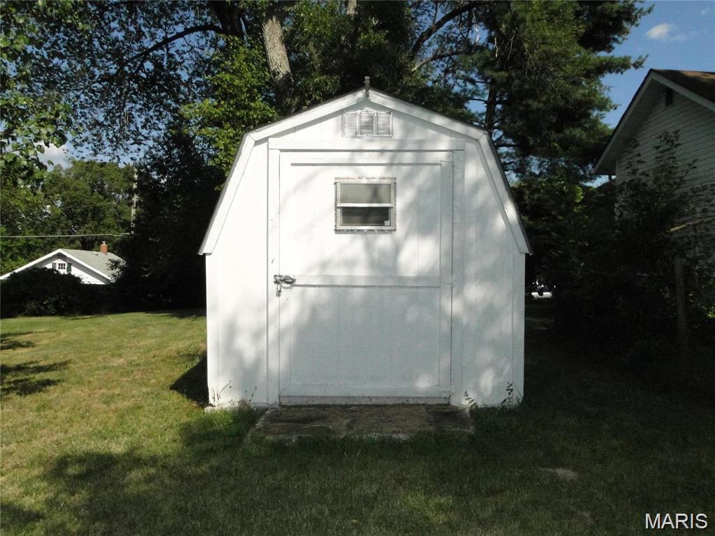 Photo 14 - Residential for sale – 503 E 10th Street  Salem, MO