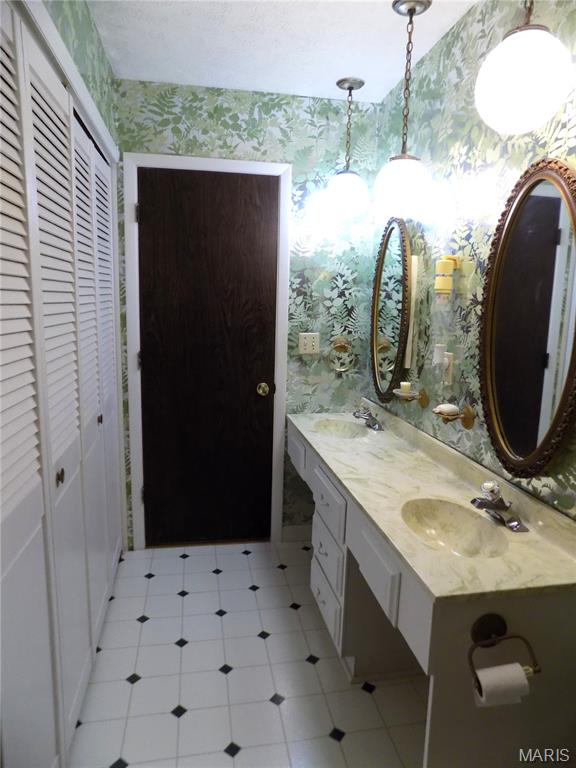 Photo 32 - Residential for sale – 1306  Broadway Street  Rolla, MO