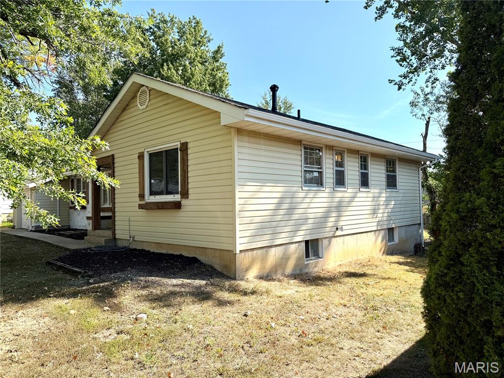 Photo 4 - Residential for sale – 24 S Murry Lane  Rolla, MO