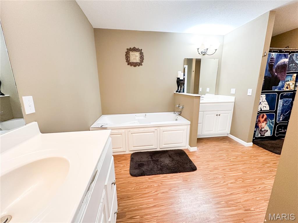 Photo 8 - Residential for sale – 604 S Elmer Street  Salem, MO