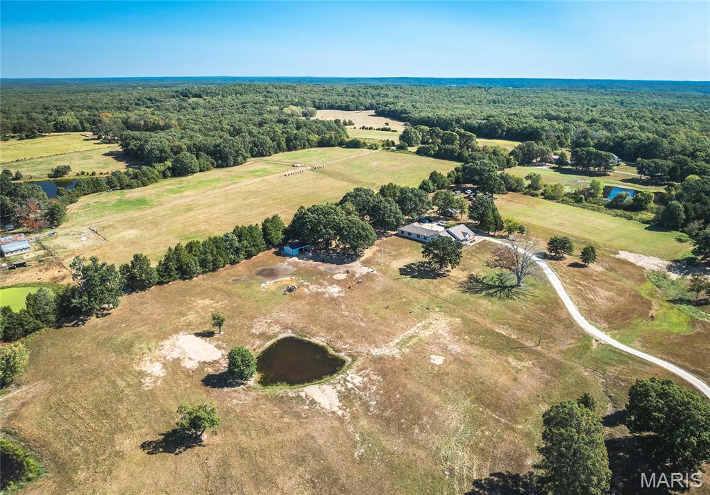 Farm for sale – 20665  Private Road 4361   St James, MO