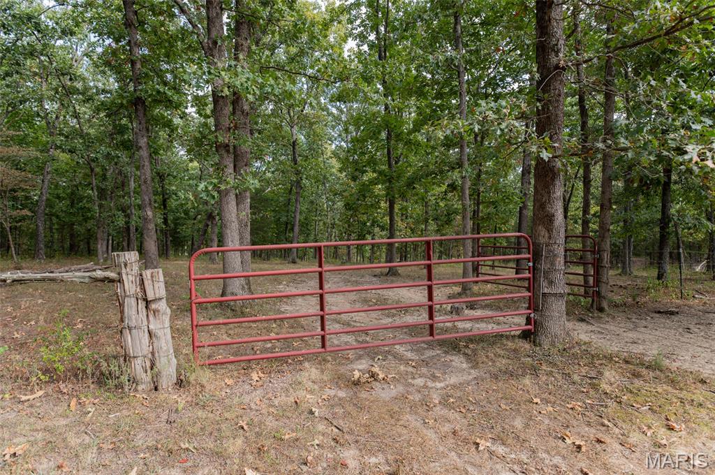 Photo 9 - Residential for sale – 20601  County Road 1220   St James, MO